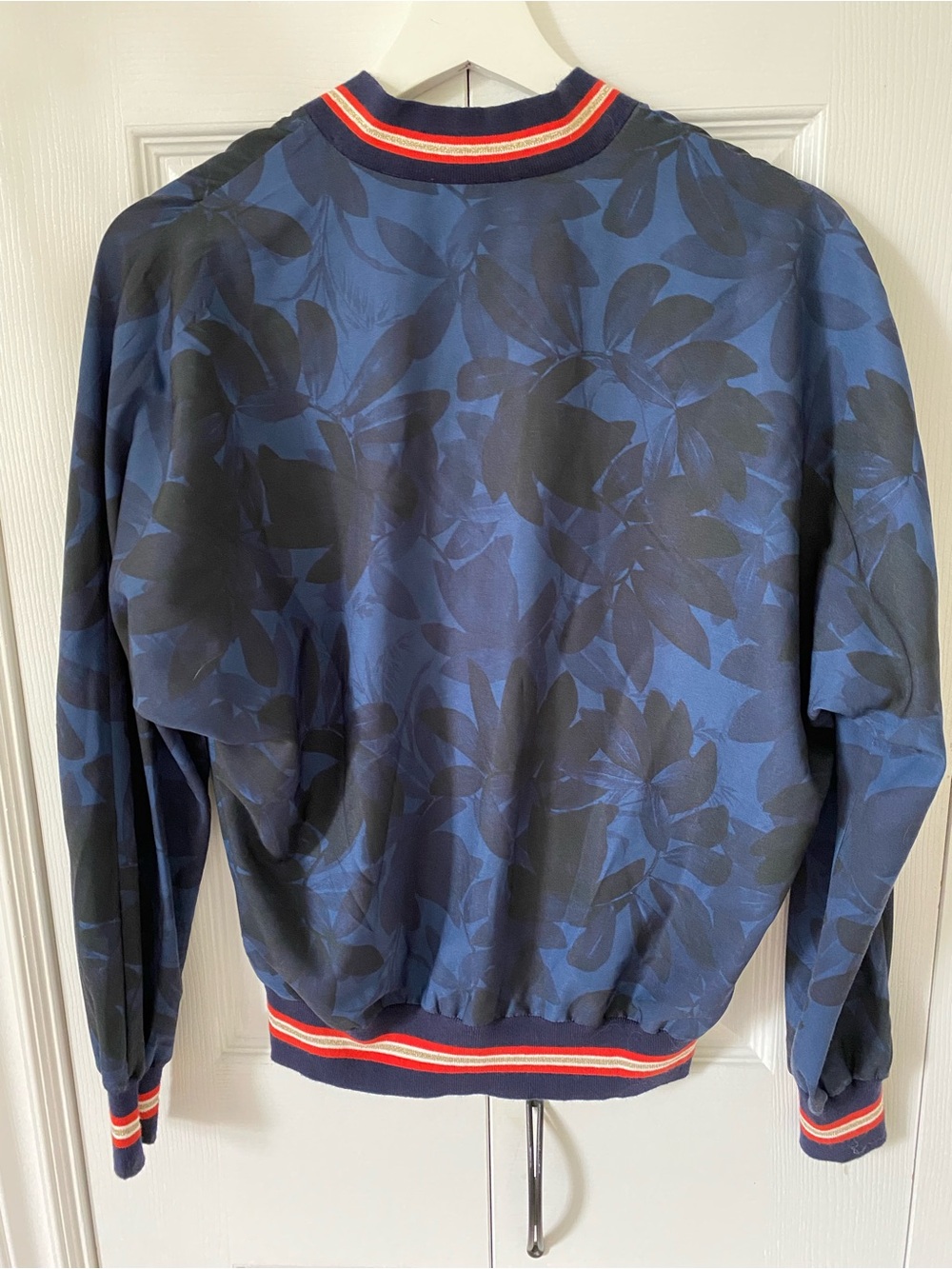 Ted Baker London Bevlei blouson batwing pullover knit details tiger print Small - Picture 2 of 15
